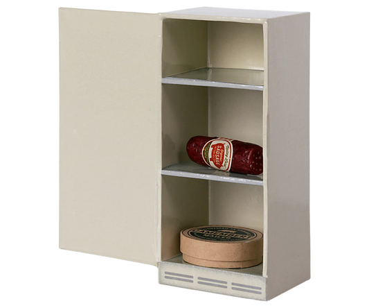 Maileg Mouse Cooler. The refrigerator comes with sausage and cheese.