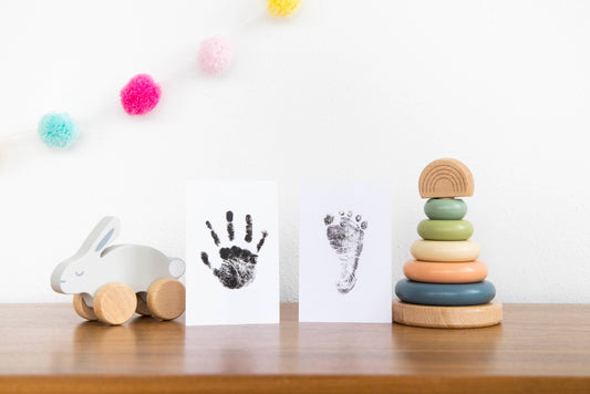 Newborn Handprint or Footprint Clean-Touch Ink Pad Kit