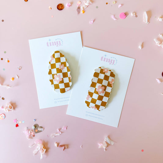 Boho Fall Flowers Checkered Snap Clip