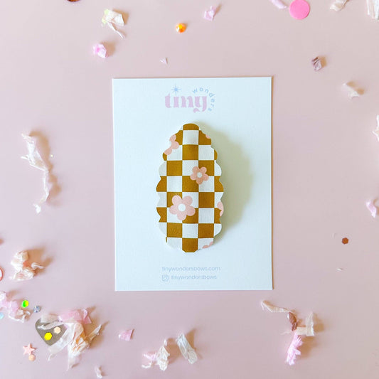Boho Fall Flowers Checkered Snap Clip