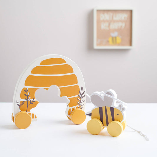 Bee Skep and Pull Toy
