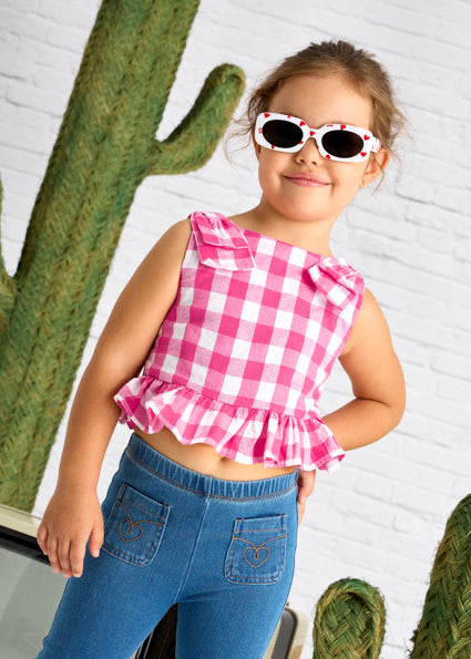 Discover our limited-time sale collection featuring thoughtfully curated baby and toddler clothes and gifts.