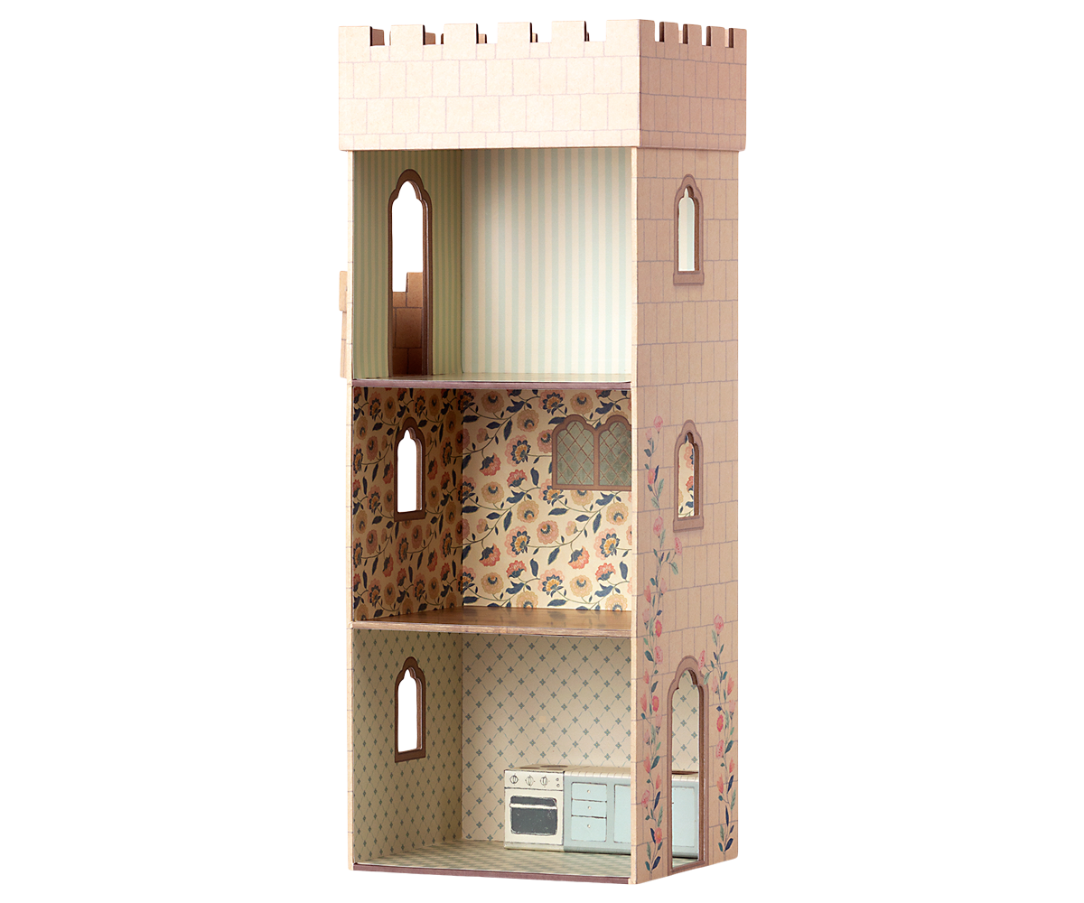 Mouse Castle with Kitchen