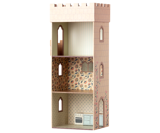 Mouse Castle with Kitchen