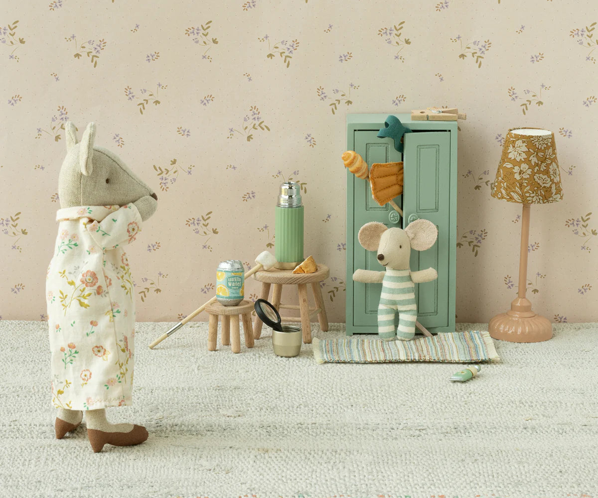 Closet, Mouse - Soft blue