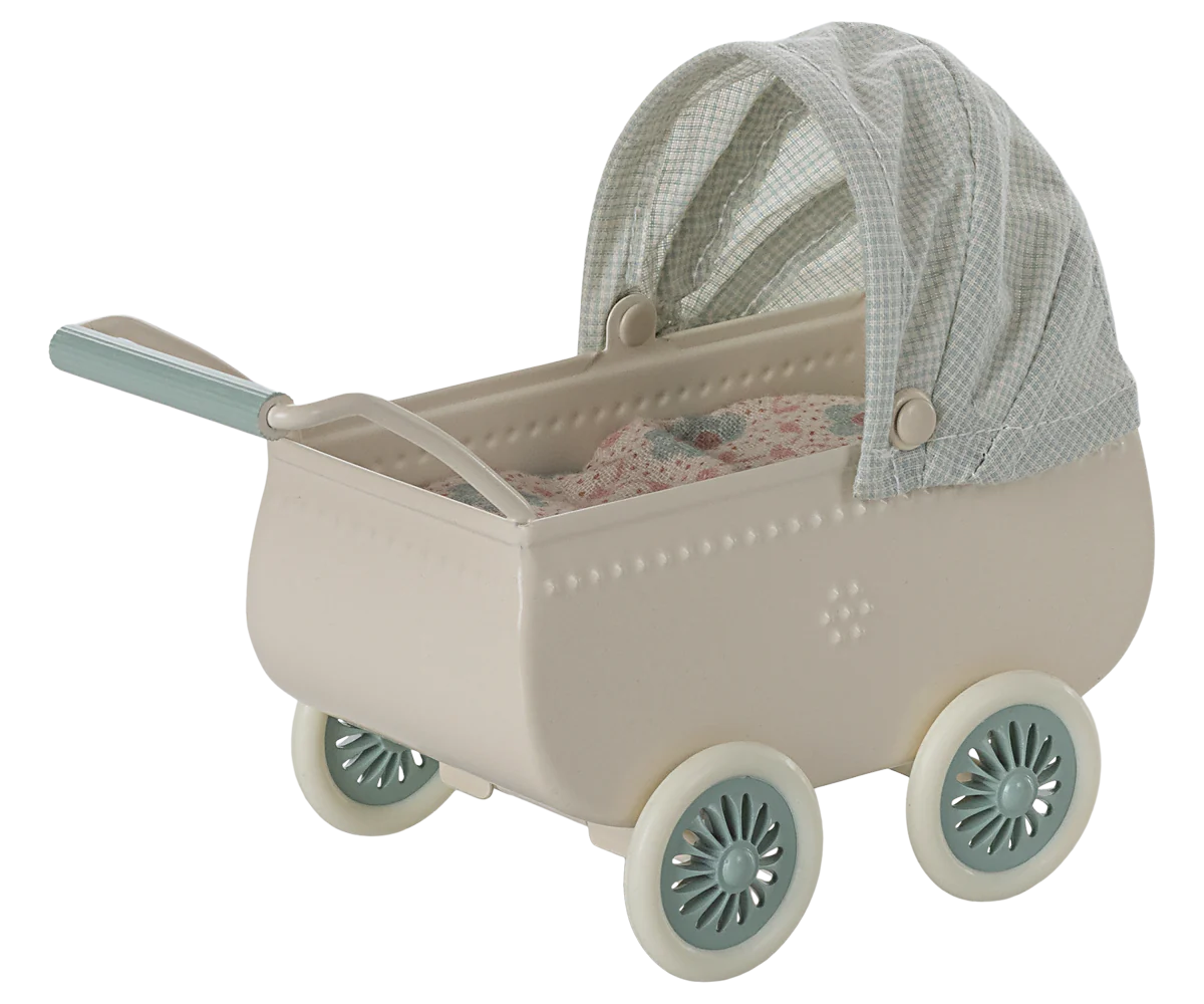 PREORDER - Pram with baby mouse - Mint