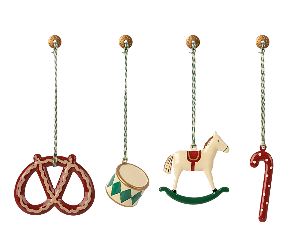 Maileg Metal Ornament Set - Peter's Christmas, Green