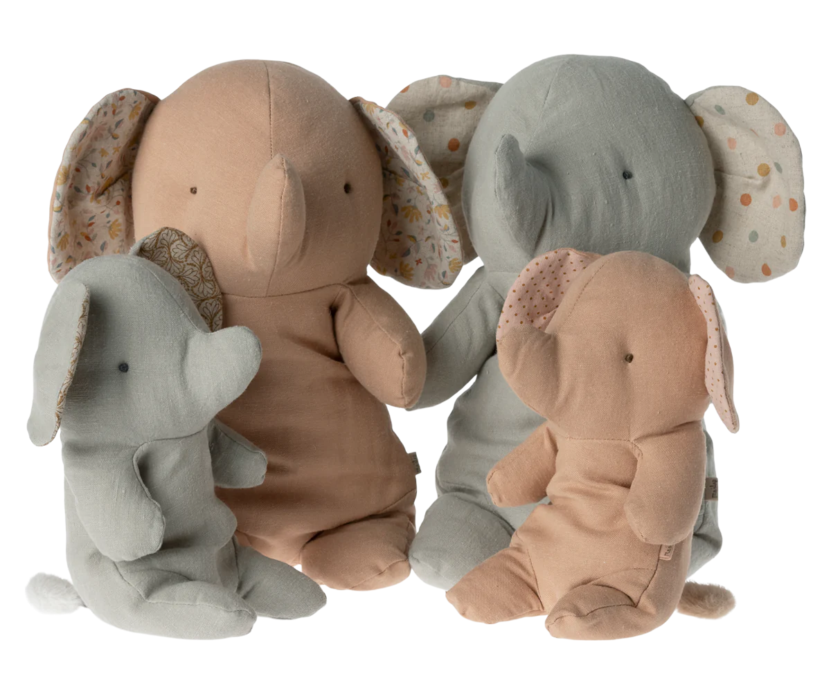 Safari friends, Medium elephant - Grey