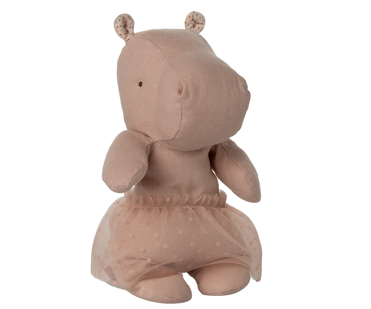 PREORDER - Safari friends, Hippo w. skirt, Small - Soft rose