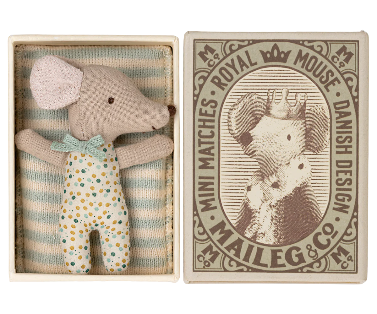 Sleepy/wakey baby mouse in matchbox - Blue