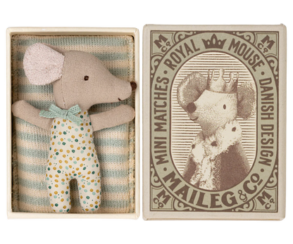 Sleepy/wakey baby mouse in matchbox - Blue