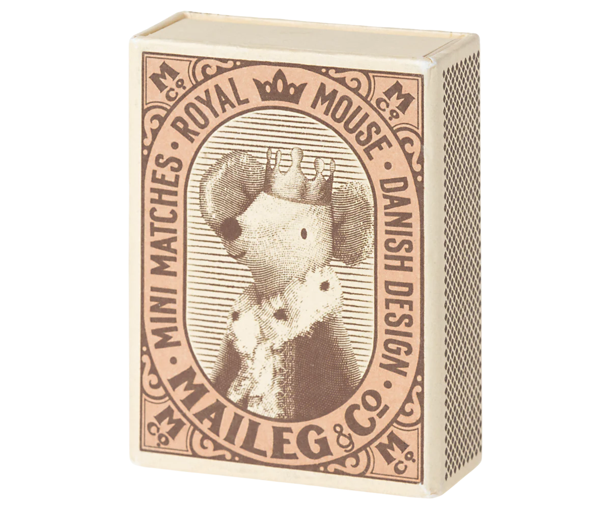 Sleepy/wakey baby mouse in matchbox - Rose