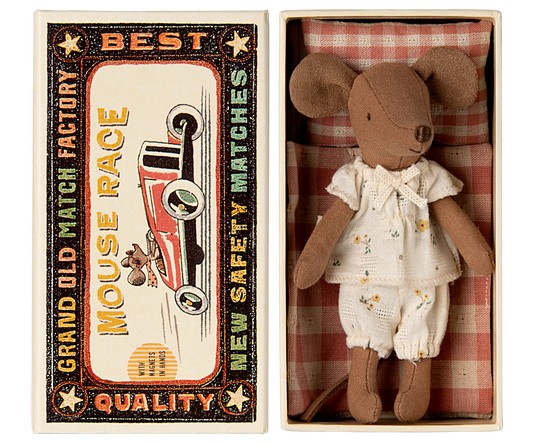 Big Sister Mouse in Matchbox Bee