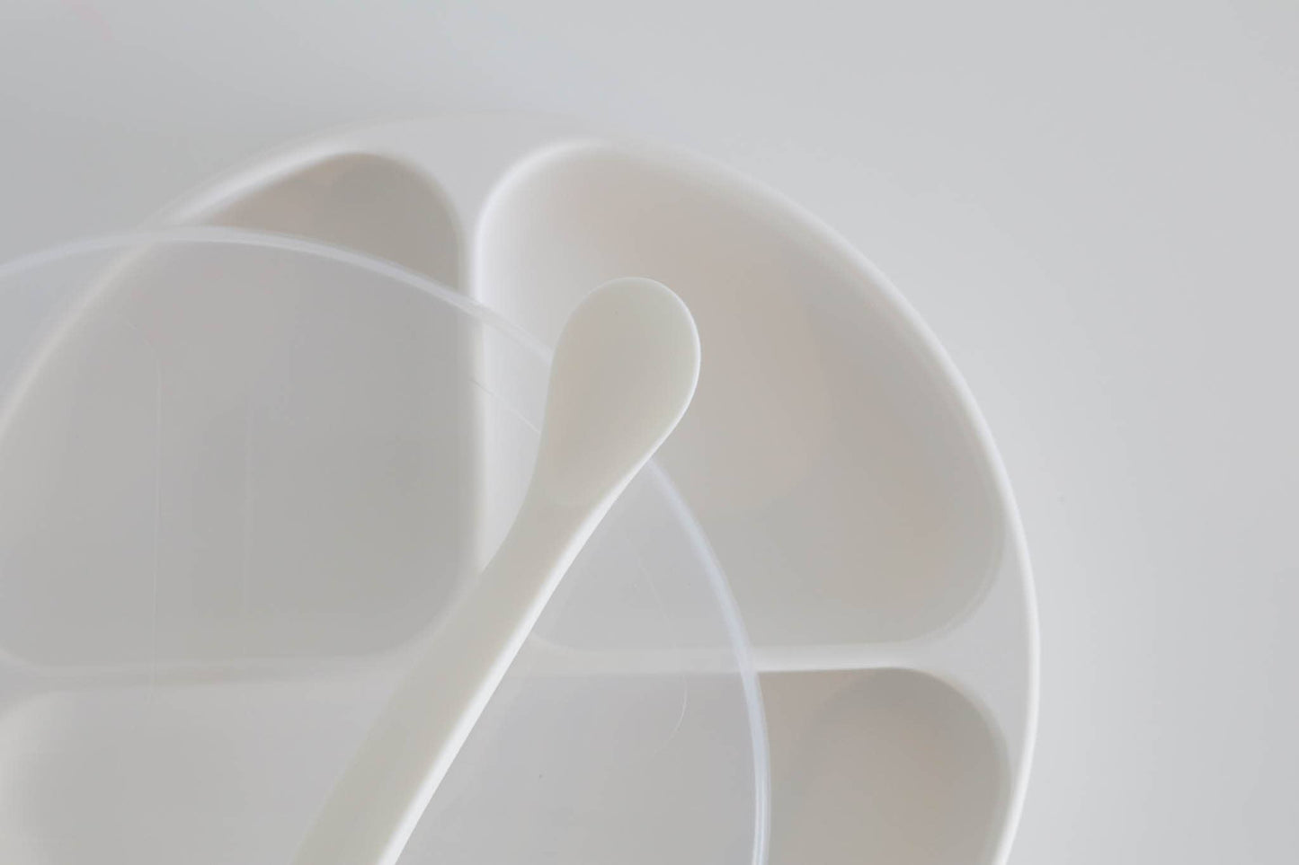 Silicone Suction Plate With Lid and Spoon
