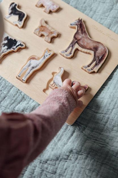 Farm Animals Chunky Wooden Puzzle: A Tabitha Paige Puzzle