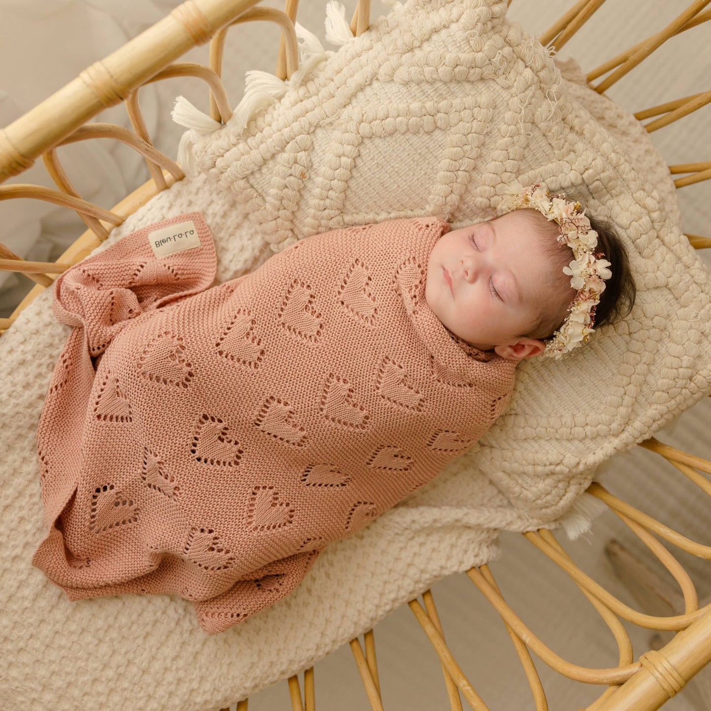 100% Luxury Cotton Swaddle Receiving Baby Blanket - Heart