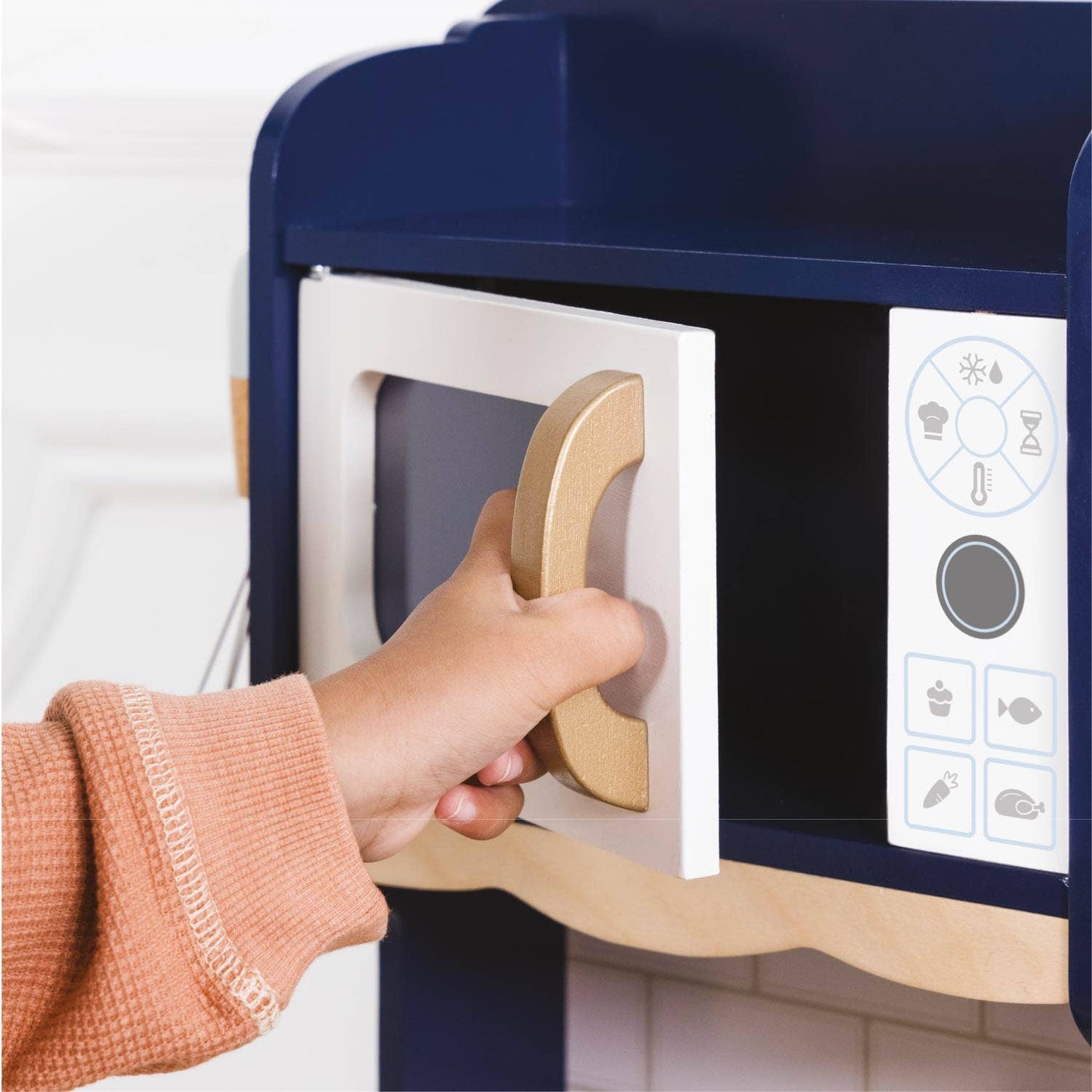 Oxford Wooden Play Kitchen *In store pickup only*