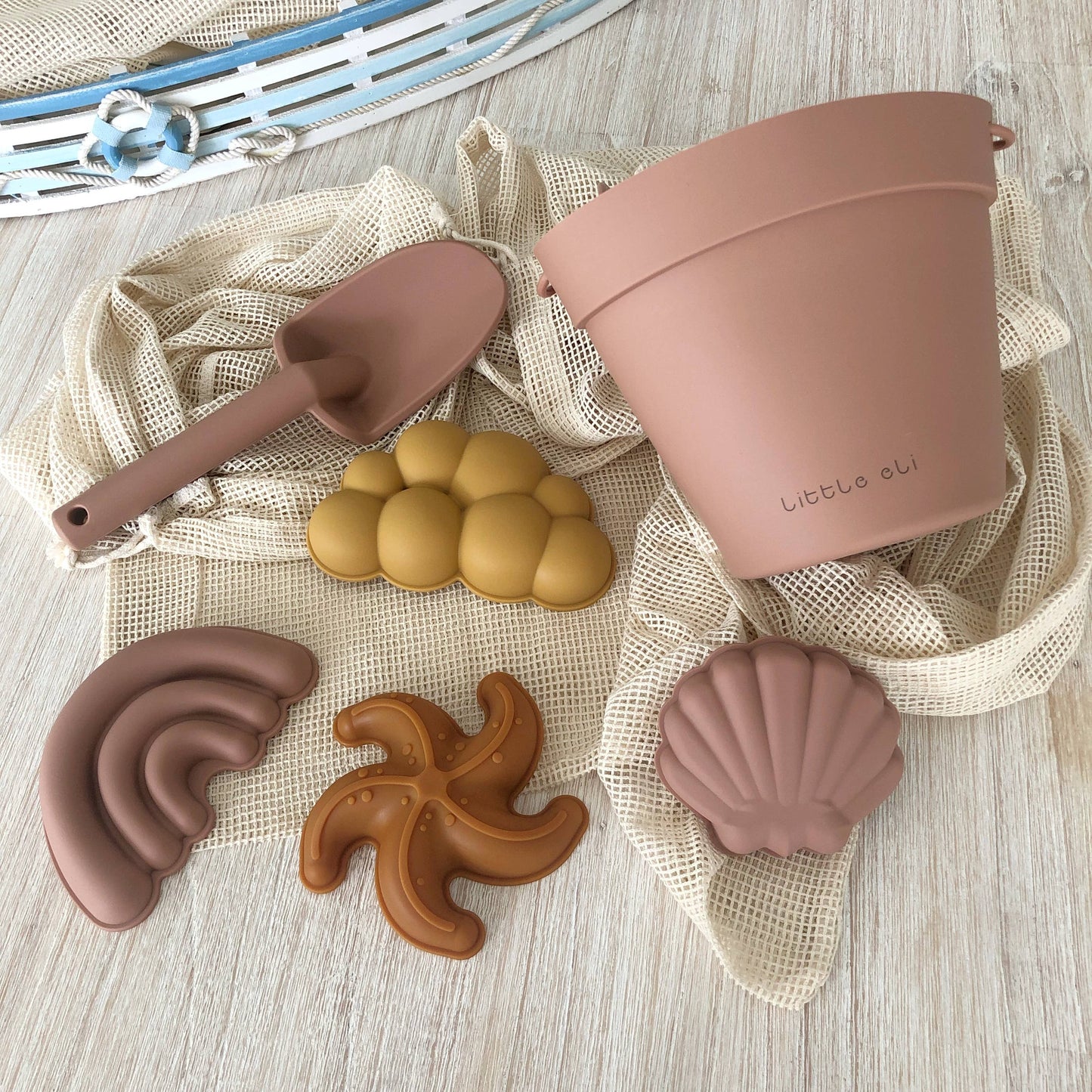 Beach Bucket Set