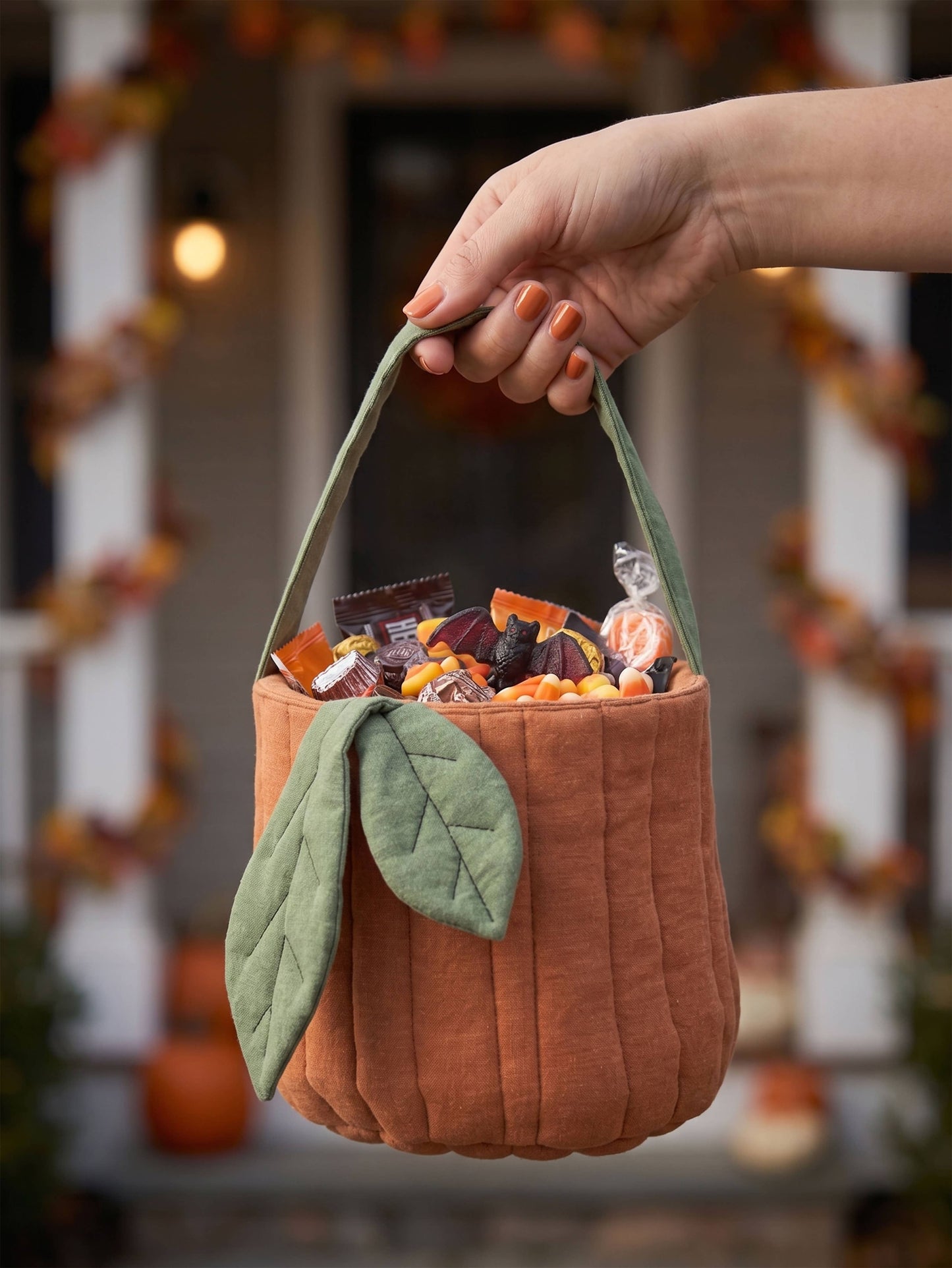 House of Kraft quilted pumpkin trick or treat basket