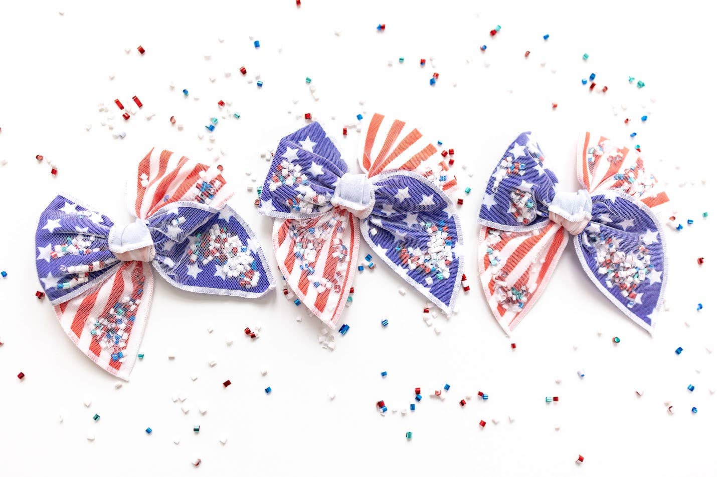 Mesh Shaker Bow - American Girl