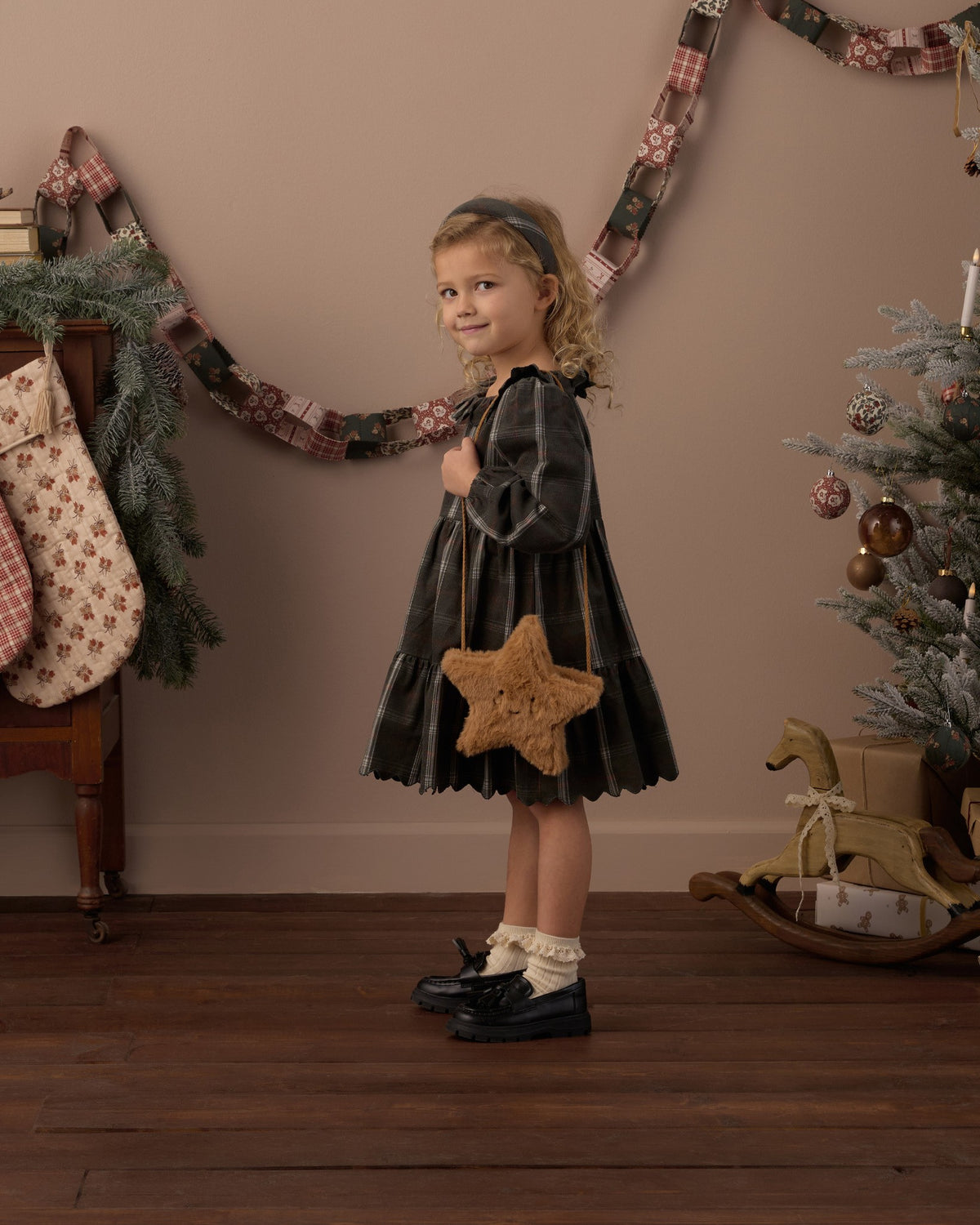 Rylee and Cru Star Purse in Gold on model