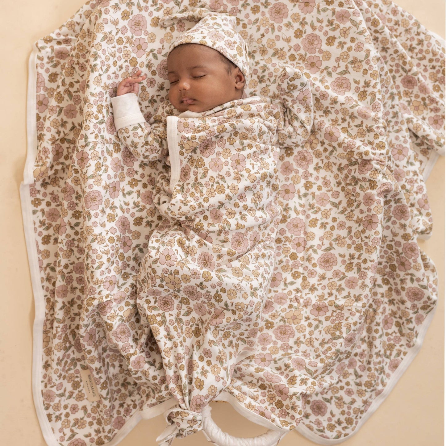 Organic Swaddle Blanket & Hat Set - Summer Garden