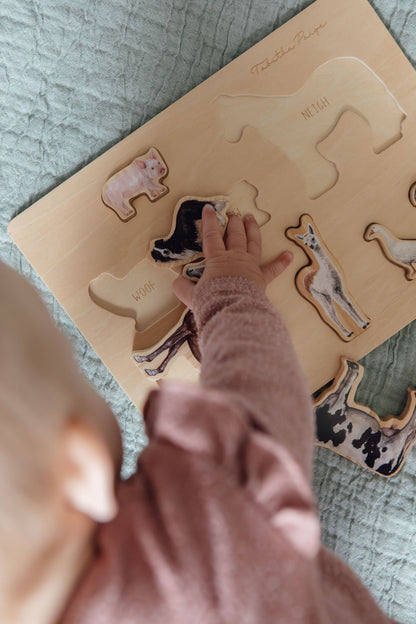 Farm Animals Chunky Wooden Puzzle: A Tabitha Paige Puzzle