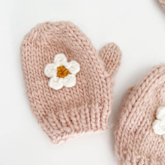 Flower Mittens in Blush