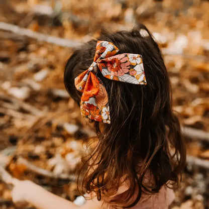 Brown Horseshoes Sailor Bow
