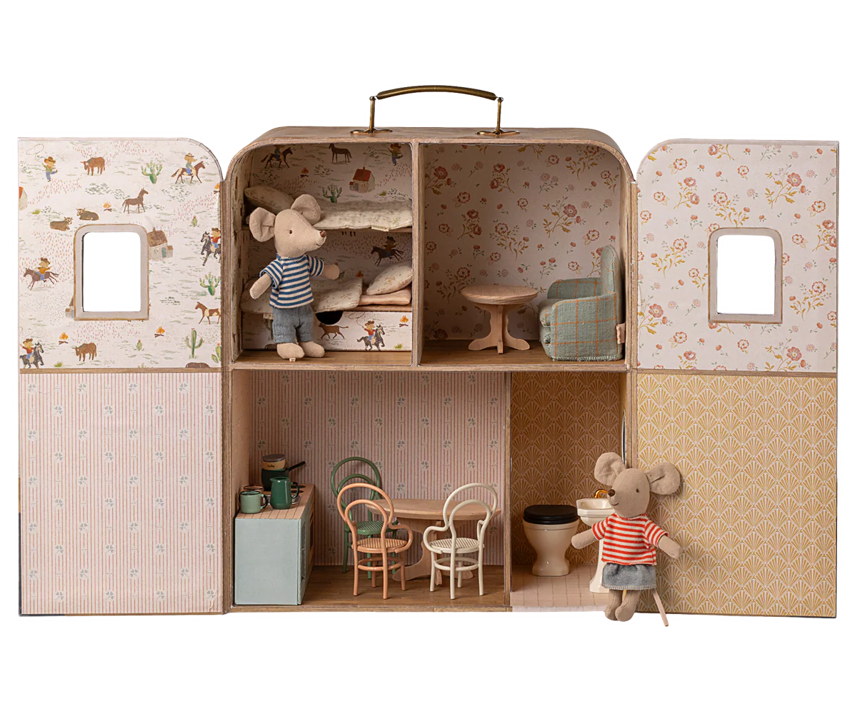 PREORDER - SuitCasa, Little sister and brother mouse (Available Mid November)
