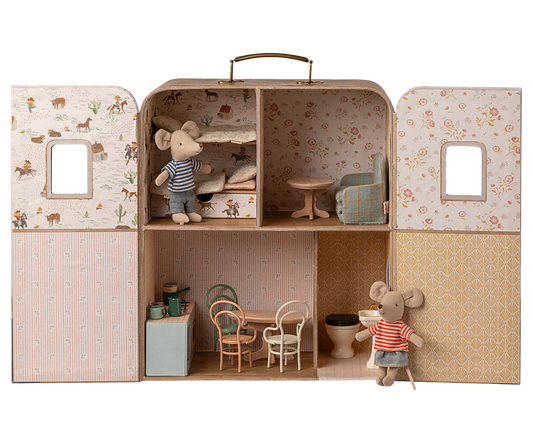 PREORDER - SuitCasa, Little sister and brother mouse (Available Mid November)