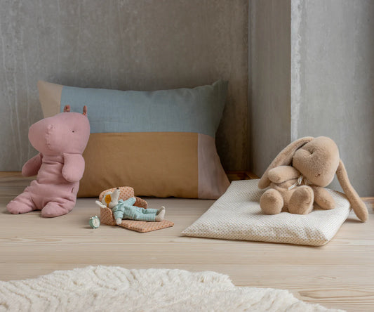 Bunny plush, Medium - Cream peach