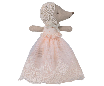 Baby mouse in gown - Powder (Available Mid June)