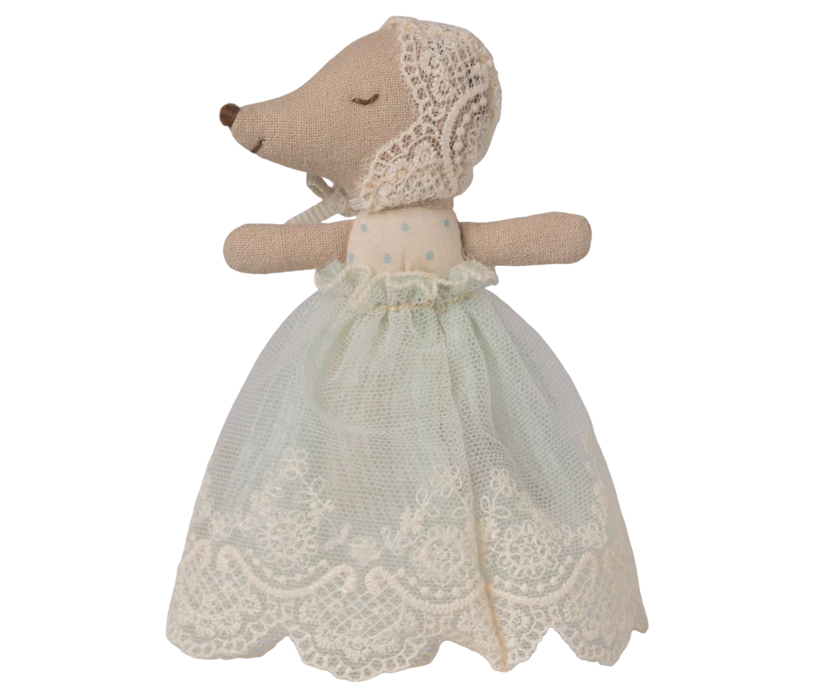 Baby mouse in gown - Mint (Available Mid June)