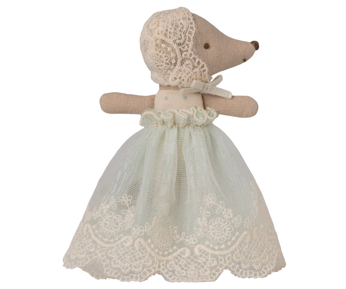 Baby mouse in gown - Mint (Available Mid June)