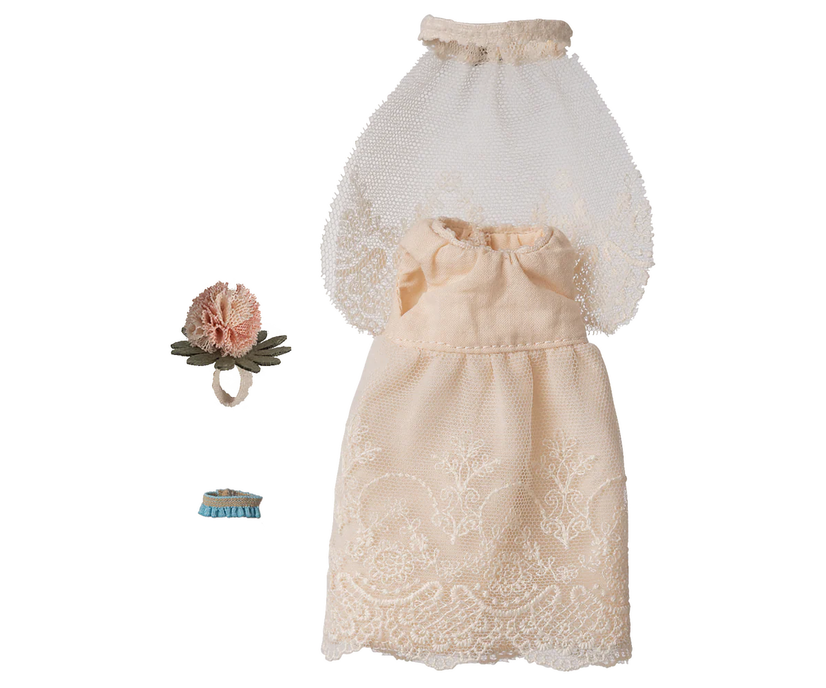 Wedding dress, Mum mouse (Available Mid June)