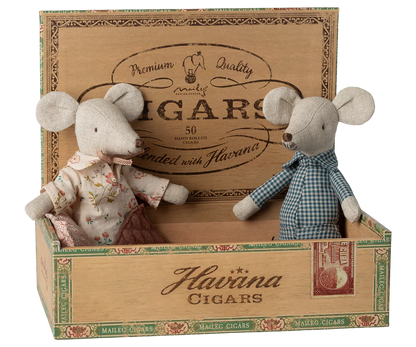 Grandma and grandpa mice in cigarbox (Available Early March)