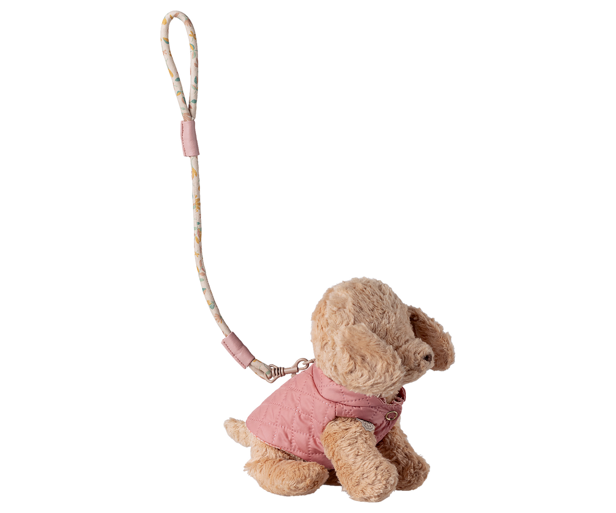Maileg harness and leash in rose - view 3