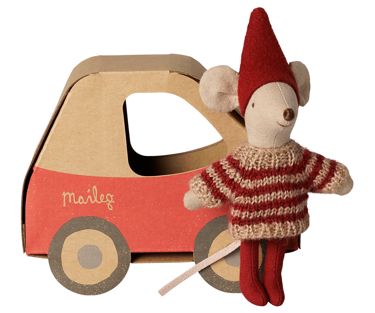 Christmas mouse, Little sister in car box (Preorder - Available Early November)