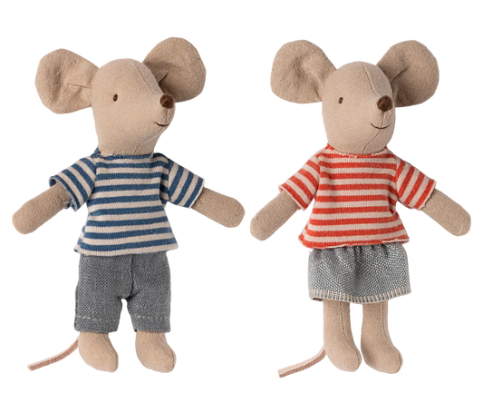 PREORDER - LouiMax and Stella, Little brother and sister mice (Available Mid November)