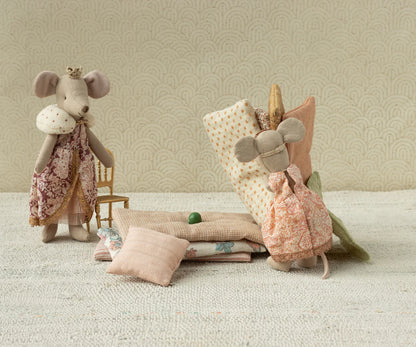 Princess and the Pea, Big Sister Mouse - view 4