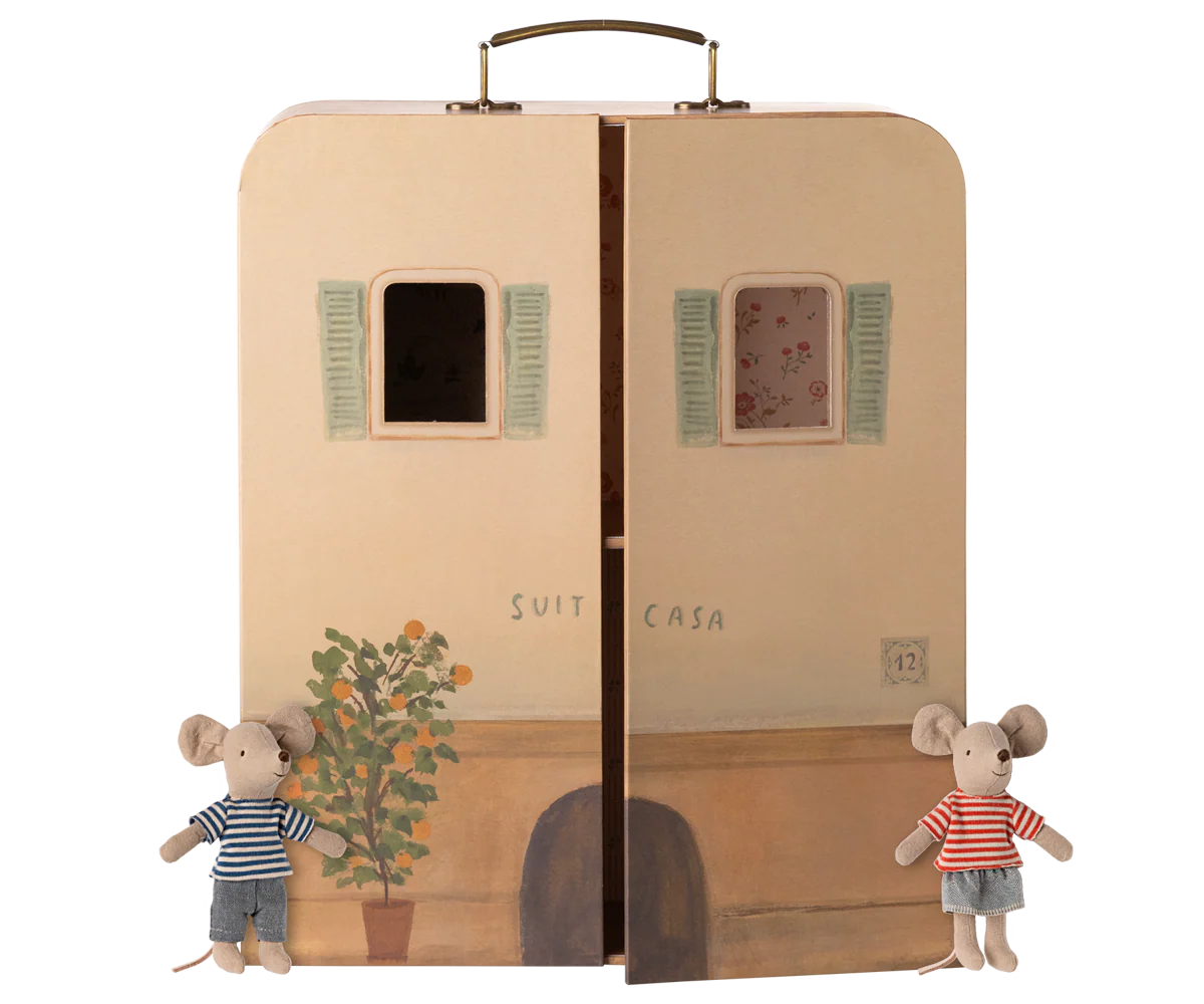 PREORDER - SuitCasa, Little sister and brother mouse (Available Mid November)