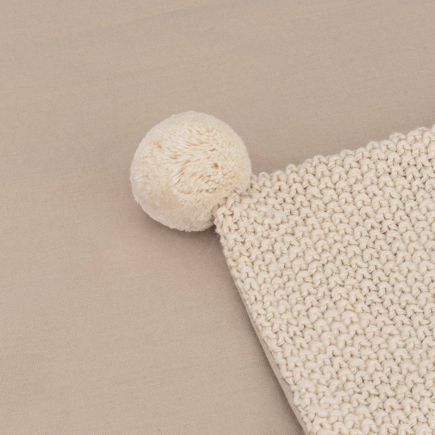 Avery Organic Baby Lovey Blanket (Ollie The Bunny)