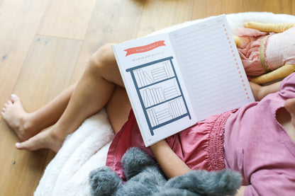 Reading Journal for Kids: For the Love of Books, A Book Journal and Planner for Children to Track, Log, Report and Review