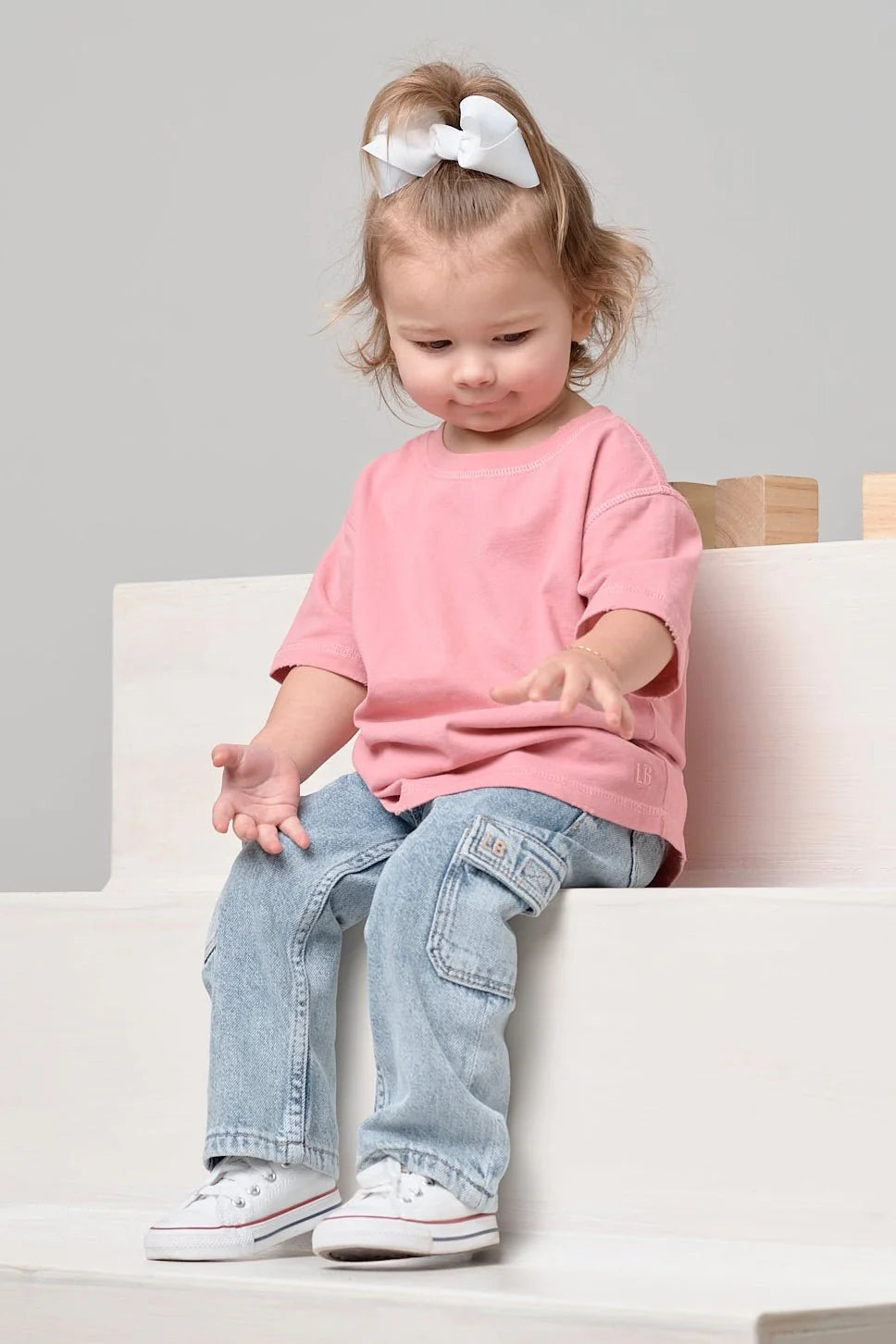 Cargo Denim Straight Leg - Light Wash