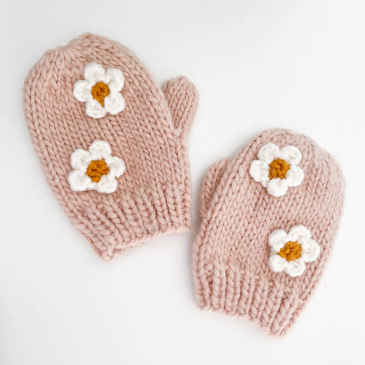 Flower Mittens in Blush