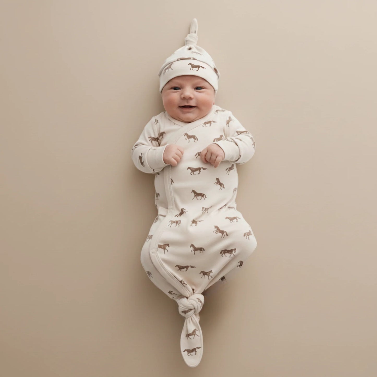 Organic Kimono Knotted Sleep Gown & Hat Set - Horses