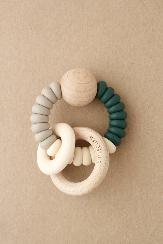 Dany Rattle Teether in Pine